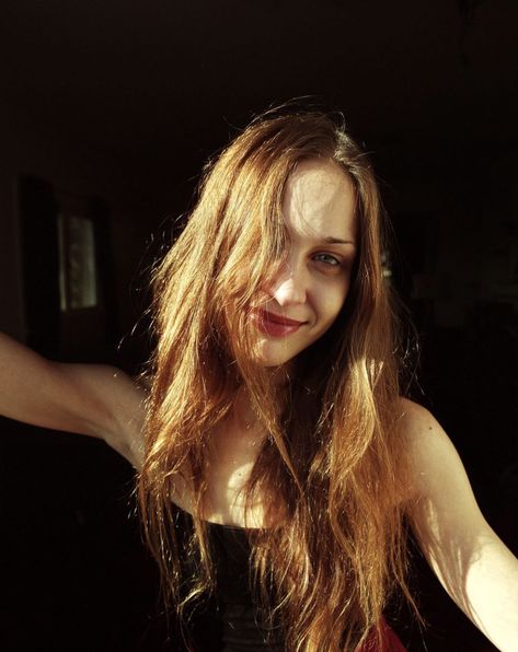 Fiona Apple, A Woman, Red, Hair, Black