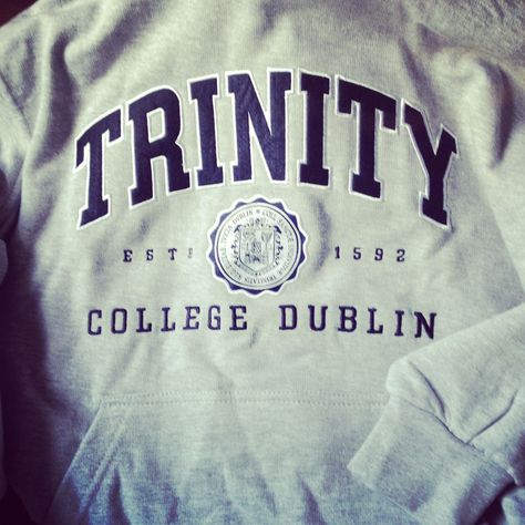 Trinity Dublin, Ireland Aesthetic, Moving To Ireland, Law School Inspiration, College Vision Board, Trinity College Dublin, College Sweater, College Motivation, Vision Board Goals