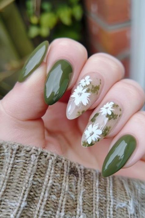 Floral Nail Ideas, Fall Nail Trends, Green Nail Designs, Fall Nail Art Designs, Nude Nail Designs, Floral Nail, Really Cute Nails, Vacation Nails, Nail Art Wedding