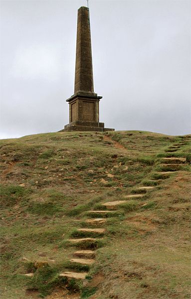 Memorial on top of Ham Hill Country Park, near Stoke sub Hamdon outside Yeovil, Somerset. Yeovil Somerset, Castle On Hill, Coonoor Hill Station Photography, Garden Follies, Castle Hill Ipswich, Bunker Hill Monument, Highland Park Village, Town And Country Magazine, Small Minds