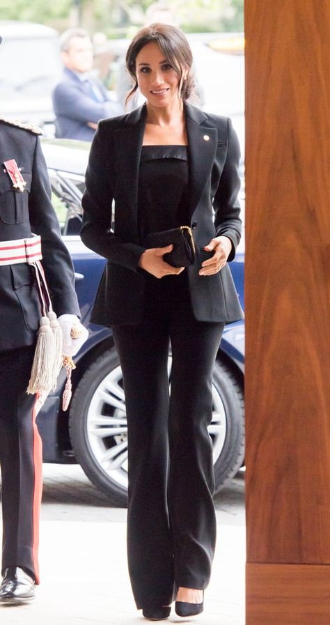 A Black Pantsuit Can Leave More of an Impression Than a Rainbow Gown Suits Rachel, Roland Mouret Dress, Black Pantsuit, Black Women Dress, Lawyer Outfit, Meghan Markle Style, Royal Clothing, Dramatic Style, Professional Wardrobe