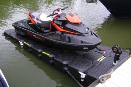 Universal HD Personal Watercraft & Jet Ski Lift, Dock - 60 Inch Floating Jet Ski Dock, Boat Dock Ideas, Lake Docks, Seadoo Jetski, Jet Ski Lift, Jet Ski Dock, Boat Garage, Lake Kayaking, Dock Ideas