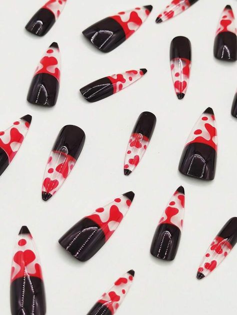 Creepy Valentines Nails, Goth Valentines Day Nails, Red Black And White Nails Design, Blood Nails, Black And White Nail Designs, Halloween Heart, Long Stiletto, Nails Press, Nail Room