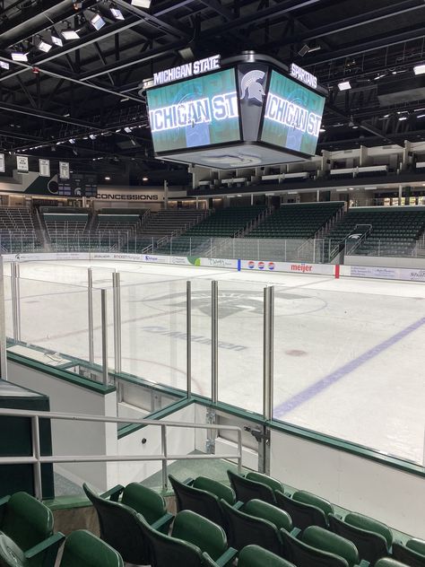 Munn arena Michigan State University hockey michigan state spartans mens ice hockey arena rink Ron Mason rink Michigan State Hockey, Michigan State Aesthetic, Michigan State University Aesthetic, Hockey Arena, College Vision Board, Gameday Outfits, Msu Spartans, College Gameday, Mm Romance