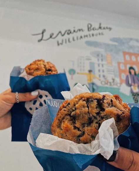 Cookies Instagram Post, Chocochip Cookies, Cookies Store, Cookie Package, Levain Cookies, Cookies Packaging, Two Is Better Than One, Levain Bakery, Cookie Rookie