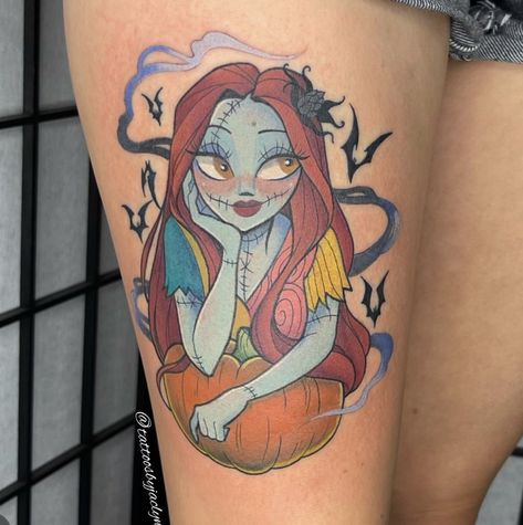 Madie Arts, Fancy Artwork, Tattoo Nightmares, Tattoos Disney, Nightmare Before Christmas Tattoo, Half Sleeve Tattoos Drawings, Christmas Tattoo, Movie Tattoos, Sick Tattoo