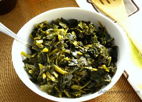 Soul-Food Style Frozen Collard Greens – Philly Jay Cooking Frozen Collard Greens, Quick Collard Greens Recipe, Soul Food Collard Greens, Crockpot Collard Greens, Best Collard Greens Recipe, Jay Cooking, Vegetarian Collard Greens, Collard Greens With Bacon, Southern Collard Greens