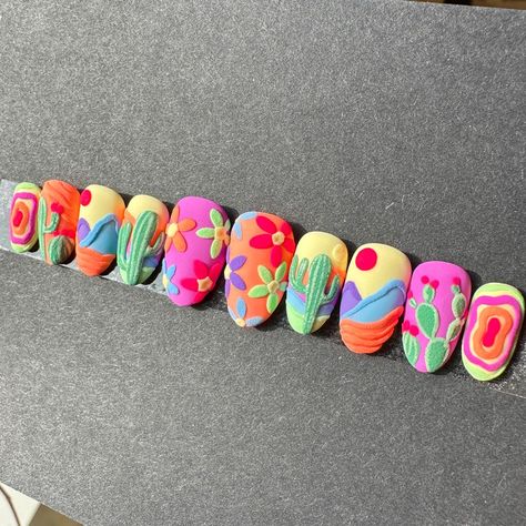 Wild Nails, Easter Nails Design Spring, Groovy Nails, Pattern Nails, Nail Design Glitter, Velvet Nails, Easter Nail Designs, Beauty Nails Design, Nail Art Designs Videos