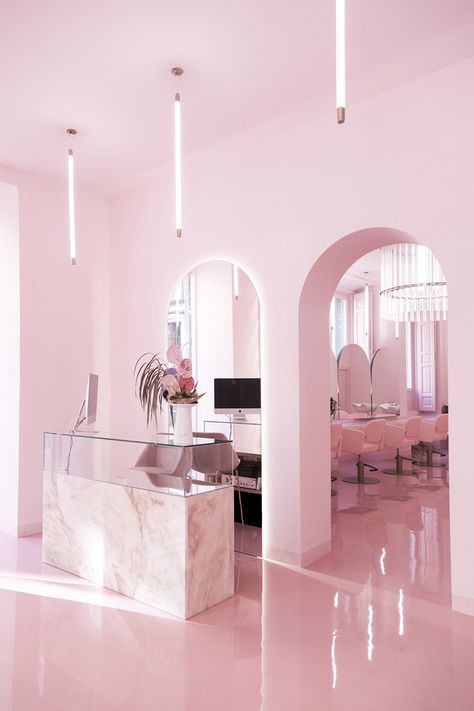 THE MOST INSTAGRAMEABLE BEAUTY SALON – AARB Magazine Desain Salon Kuku, Beauty Bar Salon, Makeup Studio Decor, Pink Salon, Nail Salon Interior Design, Beauty Salon Interior Design, Nail Salon Interior, Hair Salon Interior, Interior Design Pictures