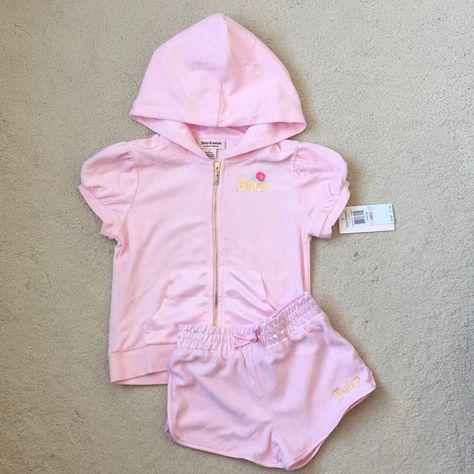 Girls Juicy Couture 2-Piece Hoodie And Shorts Set. Hoodie Has Puffed Sleeves, Gold “J” Charm Zipper, Elastic Cuffs And Hem, Gold Logo With Flower At Chest. Hoodie New With Tags. Bottoms Have An Elastic Waistband, Gold Juicy Logo At Hem. Soft Comfy Terry Material. Bottoms Worn Once. Size 6. Raven Outfits, Baby Pink Clothes, Juicy Couture Hoodie, Juicy Couture Baby, Hello Kitty Baby, Cool Baby Clothes, Kids Couture, Gold Logo