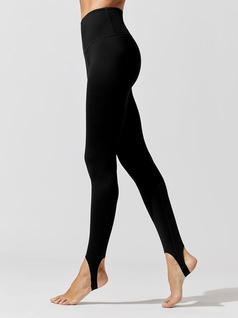 High waisted with a lined extra-wide waistband to stabilize your core, the High Rise Stirrup Legging in Cloud Compression from Carbon38 stays in place during any activity. Made from our buttery smooth performance fabric that's compressive yet soft to the Stirrup Pants, Unique Leggings, Stirrup Leggings, Activewear Brands, Activewear Fashion, Stirrups, High Heels Stilettos, Leggings Fashion, Outfits With Leggings