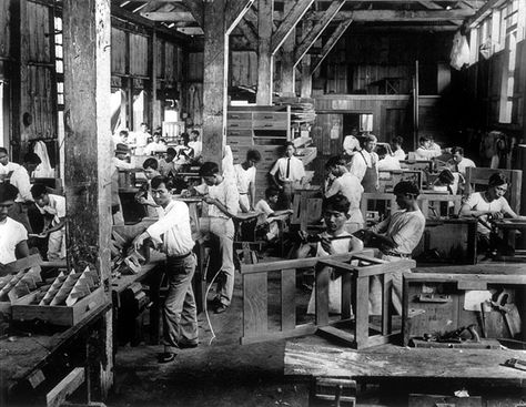 Furniture making, ca. 1920-1930 Filipino History, 1940s Aesthetic, Philippine Architecture, Create Your Own Furniture, Philippine History, Carpentry Workshop, Uw Madison, Victorian Buildings, Collections Photography