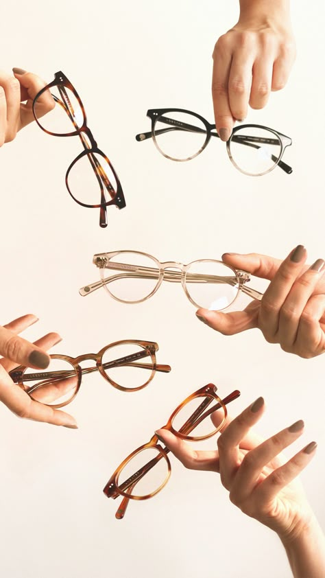 Eyewear Photography Ideas, Optician Aesthetic, Eyeglass Photography, Glasses Photo Ideas, Glasses Product Photography, Sunglasses Photography Ideas, Optical Photography, Glasses Advertising, Glasses Photoshoot