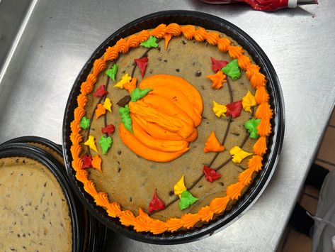 Fall Message Cookie Ideas, Fall Cookie Cakes Decorated, Thanksgiving Cookie Cake Designs, Fall Cookie Cake Designs, Fall Cookie Cake, Thanksgiving Cookie Cake, Homemade Cookie Cakes, Fall Cakes Decorating, Message Cookies