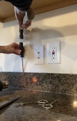 Remove Granite Backsplash, Removing Granite Backsplash, Remove Tile Backsplash, Granite Backsplash Kitchen, How To Clean Stone, Install Backsplash, Brown Granite Countertops, Diy Home Updates, Granite Backsplash