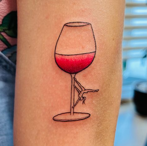 Pole Dancer Tattoo, Pole Dance Tattoo, Pole Tattoo, Dance Tattoo, Studio Tattoo, B Tattoo, Pole Fitness, Pole Dance, Tattoo Idea