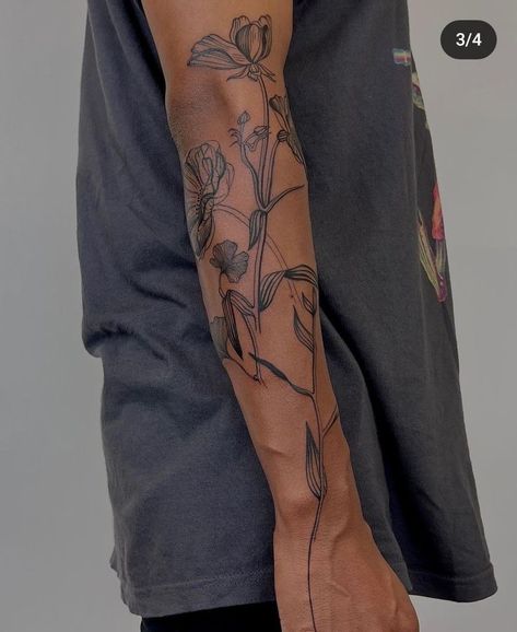 Men Flower Tattoo, Feminine Nature, Forearm Flower Tattoo, Tato Minimal, Elbow Tattoo, Nature Tattoo, Tattoo Inspiration Men, Flower Tattoo Arm, Feminine Tattoo