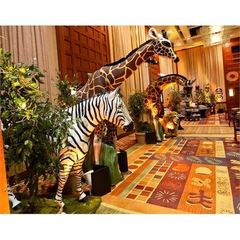 I wish... African Themed Party, Africa Theme Party, African Safari Theme, Zoo Decor, America Theme, African Jungle, Gala Ideas, African Theme, Safari Theme Party