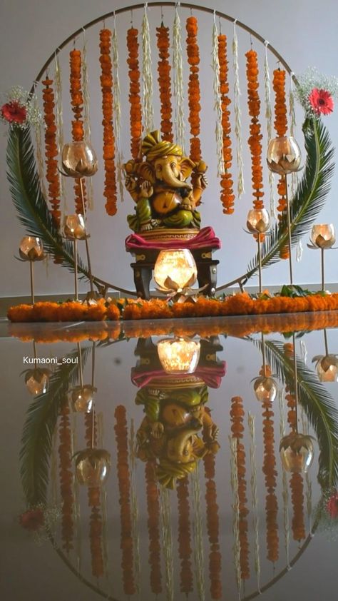 Ganpati Decoration Theme, Ganpati Decor, Mandir Decoration, Ganesh Chaturthi Decoration, Home Flower Decor, Ganpati Decoration At Home, Janmashtami Decoration, Diy Floral Decor, Ganapati Decoration