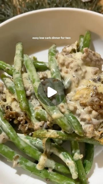 FitnessFeastFiesta on Instagram: "🍽️🥦Welcome to another episode of FitnessFeastFiesta! Today, we’re making a healthy and delicious Green Bean Baked Dinner.

Did you know? Green beans are packed with vitamins and minerals, including Vitamin C, dietary fiber, folate, and Vitamin K.

They’re also low in calories and fat, making them a perfect ingredient for your fat loss journey! 🏋️‍♀️

Here’s what you’ll need: 

2 bags of fresh green beans
1 cup of chopped mushrooms
1 jar of alfredo sauce (opt for a low-fat version)
1 lb of lean ground turkey or beef 
1/2  cup shredded mozzarella cheese (again go for low-fat) 
1/2  cup grated parmesan cheese, 

A mix of seasonings including:
1 tsp Italian seasoning 
1 tsp mushroom herb seasoning 
1/2 tsp garlic salt 
1/2  tsp salt 
1/2  tsp ground pepper Ground Turkey Alfredo, Healthy Green Beans, Delicious Green Beans, Baked Green Beans, Baked Dinner, Herb Seasoning, Hamburger Meat, Fresh Green Beans, Low Carb Dinner