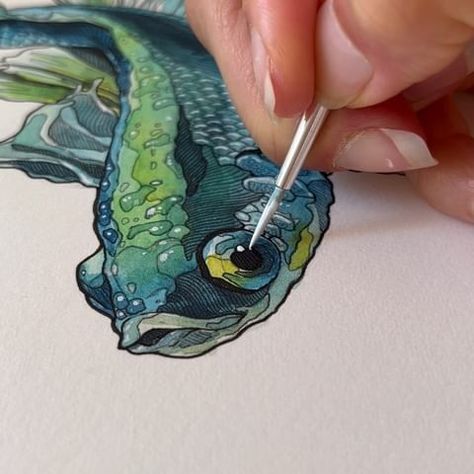 Irene Meniconi | Animal watercolor artist (@irenemeniconi) • Instagram photos and videos Green Betta Fish, Irene Meniconi, White Gouache, Fish Artwork, Animal Watercolor, Watercolor Fish, Ink And Watercolor, Fish Drawings, Seni Cat Air