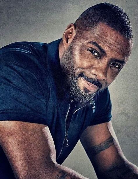 'Daniel Craig dropped me right in it': Meet Idris Elba, the man tipped to be the… Idris Elba Movies, Book Portfolio, Men Tips, Idris Elba, Daniel Craig, Elba, Man Crush, Good Looking Men, Rhodes