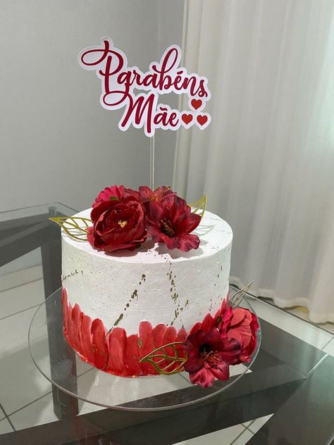 Redvelvet Cake Design, Happy Birthday Love Cake, Anniversary Cake Designs, Cake Decorating Books, Cake Models, Modern Cakes, Red Cake, Simple Cake Designs, Cake Decorating Frosting