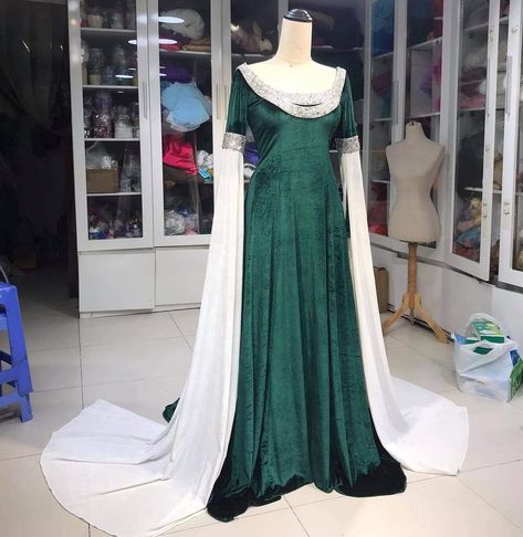 Arwen Cosplay, Arwen Costume, Arwen Dress, Elvish Dress, Daenerys Targaryen Dress, Green Cosplay, Elven Dress, Magic Dress, Picnic Dress