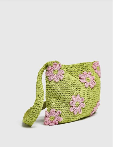 Cute crochet bag crochet ideas crochet tutorial Pink And Green Crochet Bag, Crochet Chunky Yarn Bag, Crochet Flower Tote Bag, Flower Crochet Purse, Fashion For Beginners, Friendship Crochet, Crochet Flower Purse, Flower Bag Crochet, Easy Cute Crochet