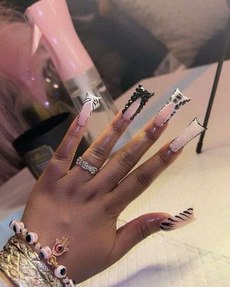 Fresh Nail, Duck Nails, Hard Nails, Drip Nails, Claw Nails, Colored Acrylic Nails, Set Ideas, Short Square Acrylic Nails, Exotic Nails