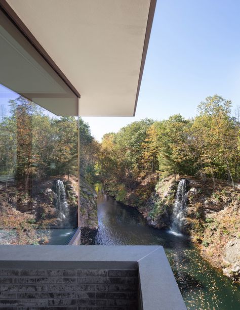 Bedford Quarry House — AIA New York Quarry House, Harris House, France Landscape, Geotechnical Engineering, House New York, The World Of Interiors, Beautiful Home Designs, Architecture Drawing Art, Natural Environment