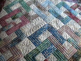 Quilt Pattern Free, Free Motion Pattern, Batik Quilts, Jellyroll Quilts, Diy Quilt, Quilt Stitching, Quilting Patterns, Free Motion Quilting, Longarm Quilting