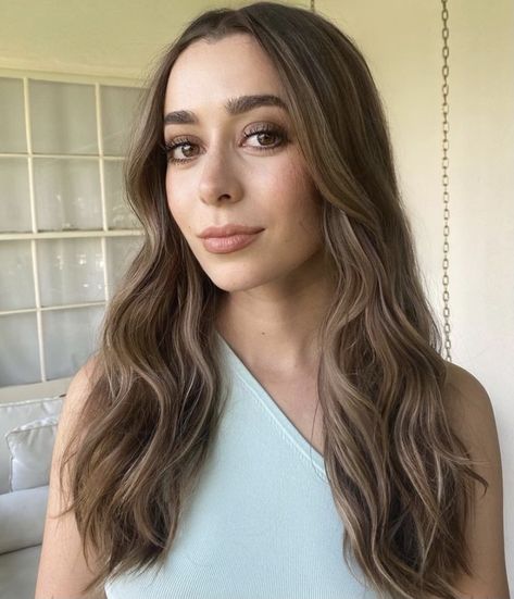 Lindsay Weir, Cristin Milioti, Popular Actresses, Beautiful Goddess, Celebrity Look, Look Alike, Hair Cut, Perfect Body, Senior Pictures