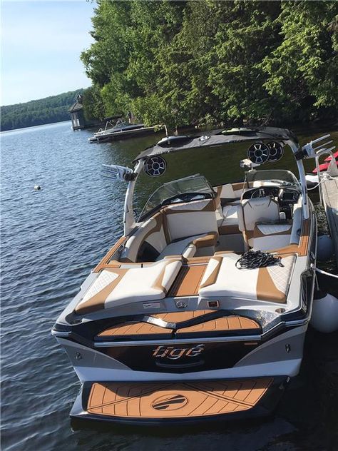 2015 Tige Z3 For Sale in Toronto, Canada Speed Boat Aesthetic, Wake Boat, Surf Boat, Lake Boats, Malibu Boats, Yatch Boat, Fishing Boats For Sale, Dock Lake, Wakeboard Boats