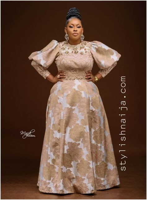 Beautiful and Trendy Styles You Should Consider. - Stylish Naija Damask Gown Styles For Nigerian Women, Nigerian Damask Dress Styles, Damask Brocade Styles, Damask Gown Styles For Women, Damask Styles For Women, Brocade Dress Modern African Fashion, Damask Styles For Nigerian Women, Damask Dress Styles, Brocade Dress Modern