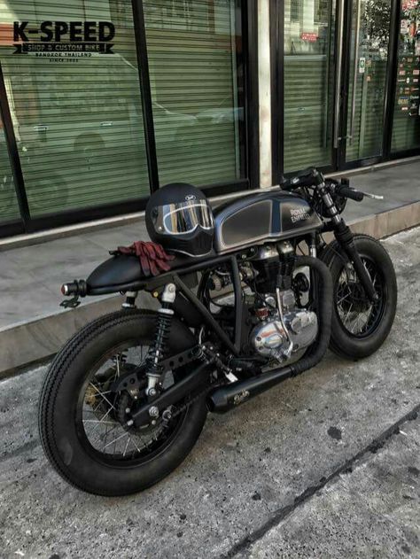 Royal Enfield custom cafe racer by K speed Royal Enfield Custom, Royal Enfield Accessories, Cafe Racer Parts, Cafe Racer Design, Enfield Motorcycle, Moto Cafe, Cafe Racer Style, Motorbike Design, Cafe Racing