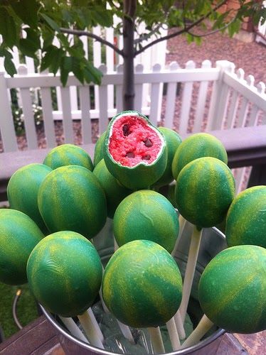 Watermelon Cake Pops from Lollicake Watermelon Cake Pops, Watermelon Birthday Parties, Summer Cake, Watermelon Cake, Torte Cupcake, Watermelon Party, Watermelon Birthday, Dessert Party, Summer Cakes