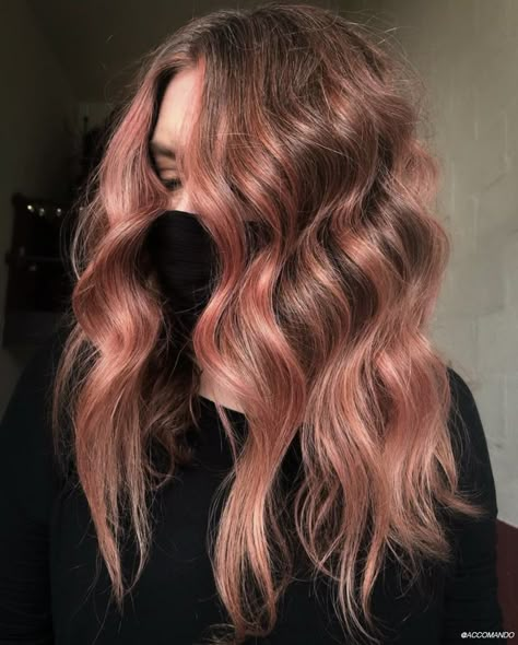 Hair Color Trends Perfect for Spring and Summer - Bangstyle - House of Hair Inspiration Pastel Haircolor, Spring Hair Color Ideas, Spring Hair Color Trends, Colored Hair Tips, Spring Hair Color, Hair Color Pastel, Spring Hair, Hair Color Ideas For Brunettes, Hair Color And Cut