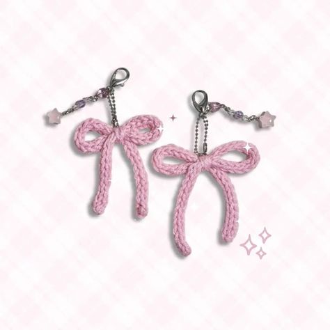 Another style of crochet ribbon♡ꕥ-◡̈ Coquette girlies where U at? #crochetprojects #crochetribbons #crochet #coquette #coquetteribbon Ribbon Crochet Keychain, Coquette Crafts, Coquette Crochet, Crochet Coquette, Aesthetic Crafts, Ribbon Crochet, Coquette Ribbon, Crochet Ribbon, Keychain Pattern