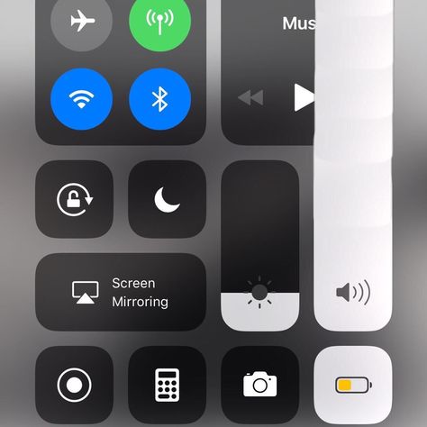 Volume All The Way Up, Song Meme, Meme Reaction, Screen Mirroring, Reaction Pic, Music Song, All The Way Up, Old Ones, Computer Keyboard