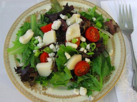 Swamp Cabbage Salad. Photo by Douglas Poe Swamp Cabbage Soup, Cajun Smothered Cabbage, Cabbage Island Clambakes, Swamp Cabbage, Cabbage Salad Recipe, Salad Photo, Company’s Coming Japanese Cabbage Salad, Cabbage Salad Recipes, Heart Of Palm