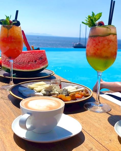 Cavo Tagoo Mykonos on Instagram: “@restaurant_cavotagoomykonos” Cavo Tagoo, Luxury Travel Accessories, Cavo Tagoo Mykonos, Sunday Morning Breakfast, Billionaire Luxury, Chef Styles, Luxury Travel Destinations, Underwater Creatures, Morning Breakfast