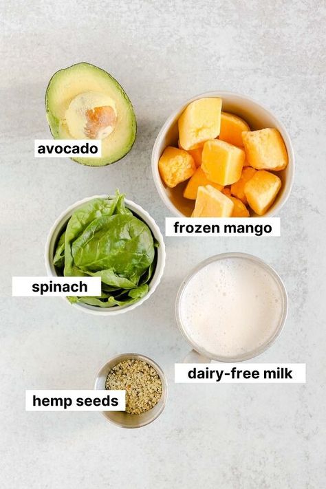 Creamy Mango Spinach Smoothie | Foodtalk Pancreatic Diet, Pancreatic Diet Recipes, Spinach Avocado Smoothie, Mango Avocado Smoothie, Spinach Smoothie Recipes, Banana Smoothie Healthy, Mango Banana Smoothie, Nutrient Packed Smoothies, Smoothie Diet Challenge