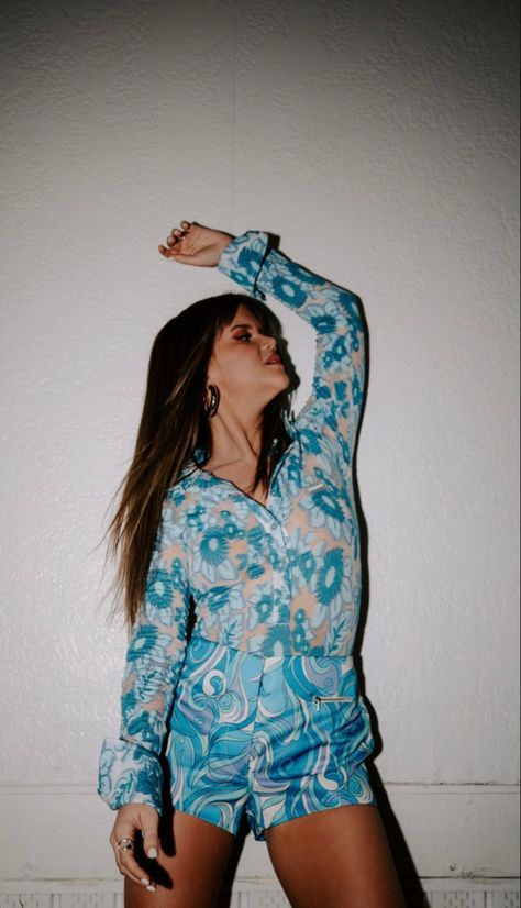 Maren Morris Aesthetic, Maren Morris Outfit, Morris Dancers Costumes, The Bones Maren Morris Lyrics, Maren Morris Instagram, Maren Morris Lyrics, Maren Morris, Falling Down, Lily Pulitzer Dress