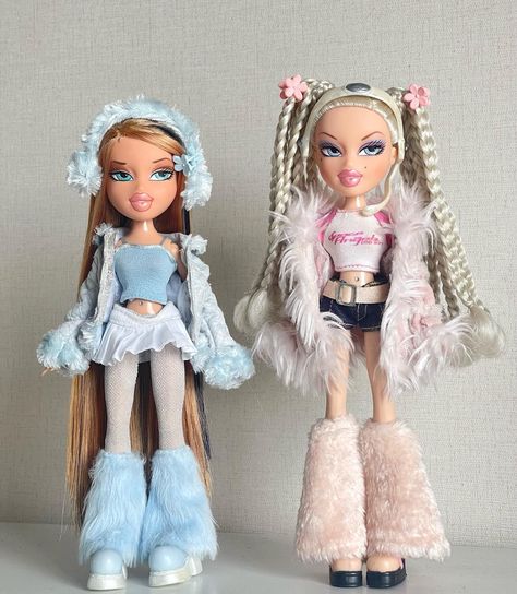 ❤️‍🔥Bratz Cool kids❤️‍🔥 | Super Cute 💗 . . . . . . #bratz #bratzdolls #bratzdoll #bratzcollector #bratzcollection #bratzsasha #bratzstyle… | Instagram Cute Bratz, Fashion Dolls Photography, Bratz Doll Outfits, Y2k Bratz, Doll Museum, Brat Doll, Chica Cool, Bratz Girls, Mouse Costume