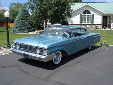 1960 mercury | 1960 MERCURY MONTEREY 2 DOOR HARDTOP - Barrett-Jackson ... 1960 Mercury, Moving Art, Mercury Monterey, Lincoln Motor Company, Lincoln Motor, Edsel Ford, 1960s Cars, Mercury Cars, Windshield Glass