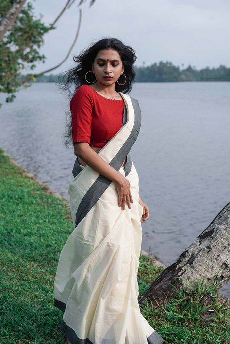 Mundu Saree, Onam Saree, Kasavu Saree, Blouse Crop Top, Khadi Cotton Saree, Cotton Saree Blouse, Blouse Crop, Kerala Saree, Latest Model Blouse Designs