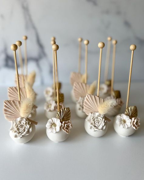 Boho Pretzel Rods, Boho Baby Shower Desserts, Engagement Cake Pops, Baby In Bloom Cake Pops, Boho Cakepops, Fall Cakesicles, Boho Treats, Boho Candy Bar, Boho Cake Pops