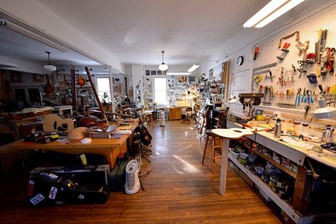 Guitar Workshop, Woodstock New York, Sire Guitars, Carvving A Guitar Hanger, Boutique Guitar, Electric Guitar Wood Finish, Music Store, Guitar Building, Custom Guitars