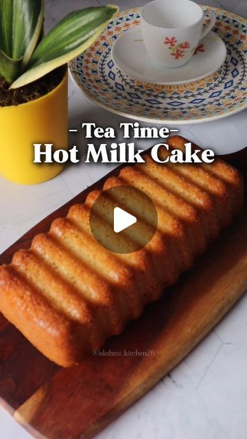 𝐋𝐚𝐤𝐬𝐡𝐦𝐢 📸 Welcome to my Kitchen 🍲🍚🍳🍪👩‍🍳 on Instagram: "Hot Milk Cake  Ingredients:- 1 &1/2 cup all-purpose flour  1 tbsp baking powder  1 tsp baking soda Pinch of salt   Wet ingredients:- 1/2 cup curd 3/4cup sugar 1 tsp vanilla essence  1 cup milk 1/4 cup butter   Bake @180°c for 30-40mins  #cake #hotmilkcake #milkcake #cakesofinstagram #easybaking #teatime #teatimecake #bakinglove #instacake #buttercake #caketime #cakerecipe #cakevideo #recipevideo" Hot Milk Cake Recipe, Eggless Cake Recipes, Hot Milk Cake, Snickers Cake, Pancake Dessert, Welcome To My Kitchen, Eggless Cakes, Indian Cake, Kulfi Recipe